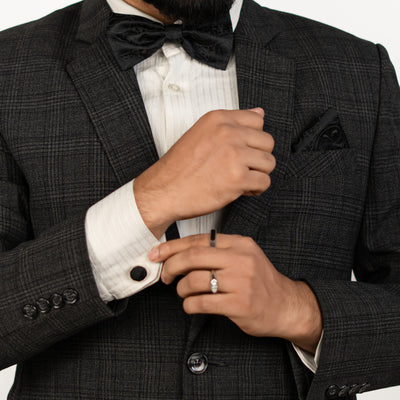 Luxury Black Paisley Bow Tie & Cufflinks – Gift Box (3-Piece Set)
