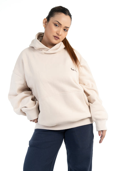 Levarel Freipons Orädd Pärlsand damhoodie med avslappnad passform – framifrån